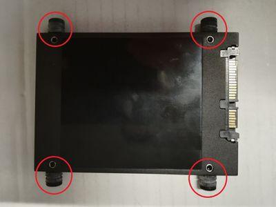 400px csi cs15p ssd remove screws